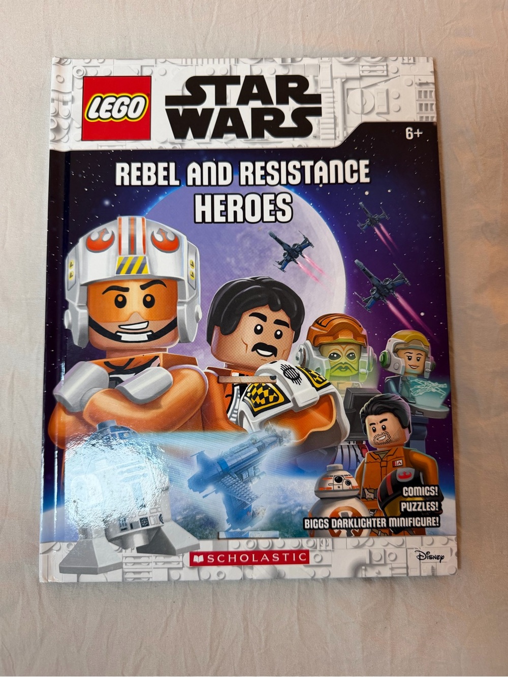 Lego Star Wars Rebel and Resistance Hero's Comics and Puzzle Book